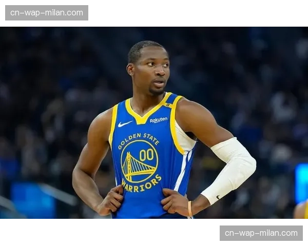 库明加交易资格日临近 勇士2250万合同补强迫在眉睫 库明加交易资格日临近 勇士2250万合同补强迫在眉睫